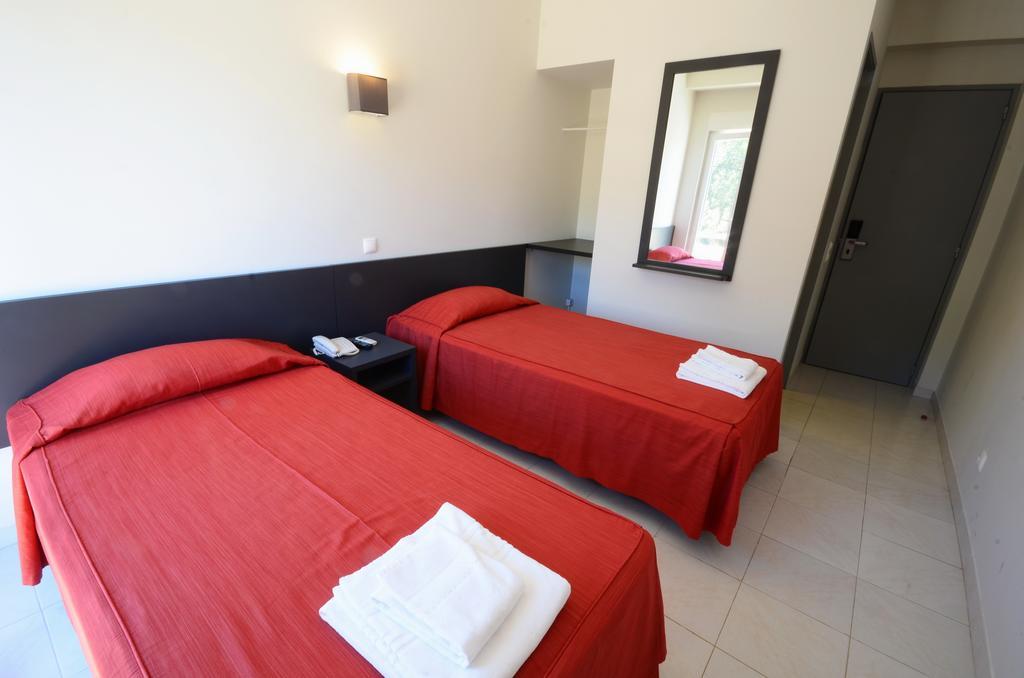 Guest House Boliqueime Exterior photo
